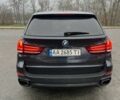 Чорний БМВ Х5, об'ємом двигуна 2 л та пробігом 197 тис. км за 28000 $, фото 2 на Automoto.ua