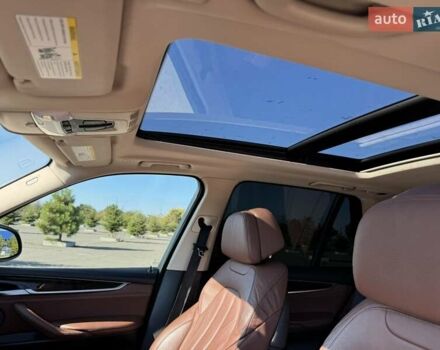 Черный БМВ Х5, объемом двигателя 3 л и пробегом 300 тыс. км за 30000 $, фото 17 на Automoto.ua