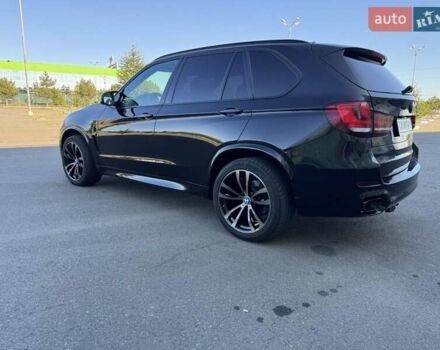 Черный БМВ Х5, объемом двигателя 3 л и пробегом 300 тыс. км за 30000 $, фото 4 на Automoto.ua