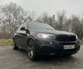Чорний БМВ Х5, об'ємом двигуна 2 л та пробігом 197 тис. км за 28000 $, фото 4 на Automoto.ua