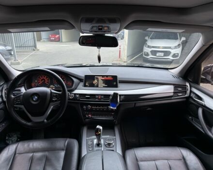 Черный БМВ Х5, объемом двигателя 3 л и пробегом 178 тыс. км за 20200 $, фото 20 на Automoto.ua