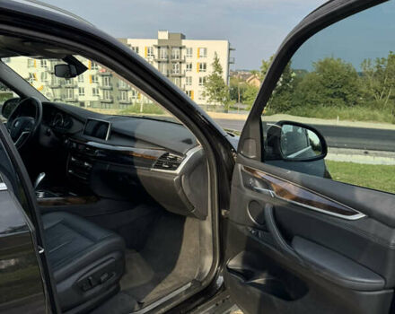 Чорний БМВ Х5, об'ємом двигуна 2.98 л та пробігом 181 тис. км за 20100 $, фото 14 на Automoto.ua