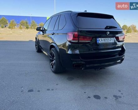 Черный БМВ Х5, объемом двигателя 3 л и пробегом 300 тыс. км за 30000 $, фото 3 на Automoto.ua