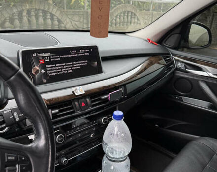 Черный БМВ Х5, объемом двигателя 2.98 л и пробегом 222 тыс. км за 27000 $, фото 5 на Automoto.ua