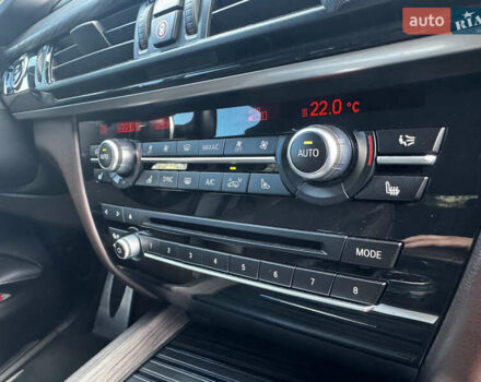 БМВ Х5 2015 в Днепре (Днепропетровске) на Automoto.ua Черный БМВ Х5, объемом двигателя 3 л и пробегом 175 тыс. км за 33900 $, фото 34 на Automoto.ua