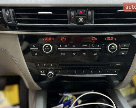 Черный БМВ Х5, объемом двигателя 2.99 л и пробегом 317 тыс. км за 27999 $, фото 19 на Automoto.ua