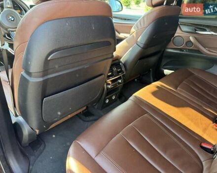 Черный БМВ Х5, объемом двигателя 3 л и пробегом 300 тыс. км за 30000 $, фото 19 на Automoto.ua