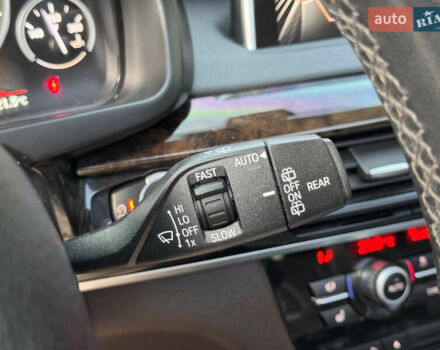 Чорний БМВ Х5, об'ємом двигуна 3 л та пробігом 194 тис. км за 19900 $, фото 36 на Automoto.ua