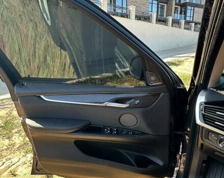 Черный БМВ Х5, объемом двигателя 2.98 л и пробегом 134 тыс. км за 28000 $, фото 15 на Automoto.ua