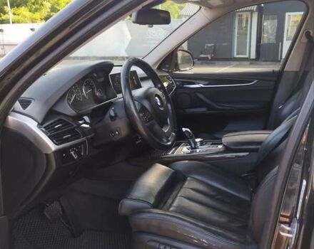 Черный БМВ Х5, объемом двигателя 2.98 л и пробегом 206 тыс. км за 22000 $, фото 6 на Automoto.ua