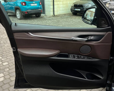 Черный БМВ Х5, объемом двигателя 3 л и пробегом 224 тыс. км за 36000 $, фото 6 на Automoto.ua