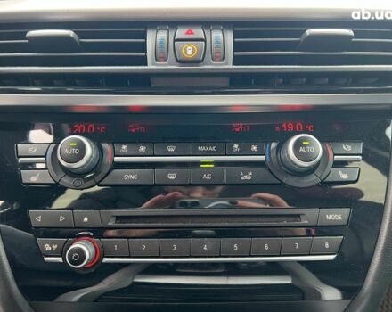 Чорний БМВ Х5, об'ємом двигуна 2 л та пробігом 135 тис. км за 27490 $, фото 27 на Automoto.ua