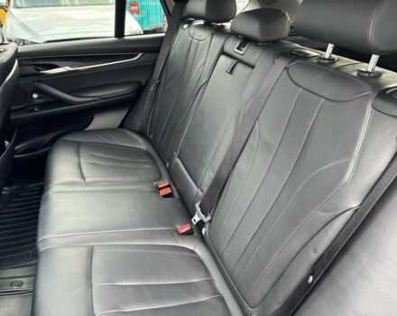 Чорний БМВ Х5, об'ємом двигуна 3 л та пробігом 168 тис. км за 19100 $, фото 41 на Automoto.ua