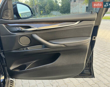 Чорний БМВ Х5, об'ємом двигуна 2.99 л та пробігом 283 тис. км за 27500 $, фото 26 на Automoto.ua