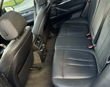 Чорний БМВ Х5, об'ємом двигуна 2.99 л та пробігом 283 тис. км за 27500 $, фото 18 на Automoto.ua