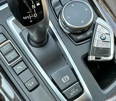 Черный БМВ Х5, объемом двигателя 2 л и пробегом 182 тыс. км за 27500 $, фото 9 на Automoto.ua