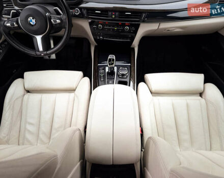 Черный БМВ Х5, объемом двигателя 2.99 л и пробегом 139 тыс. км за 38000 $, фото 17 на Automoto.ua