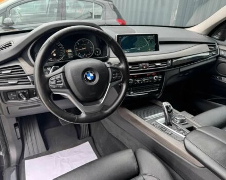 Чорний БМВ Х5, об'ємом двигуна 3 л та пробігом 73 тис. км за 11000 $, фото 6 на Automoto.ua