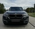 Черный БМВ Х5, объемом двигателя 2 л и пробегом 150 тыс. км за 21700 $, фото 1 на Automoto.ua