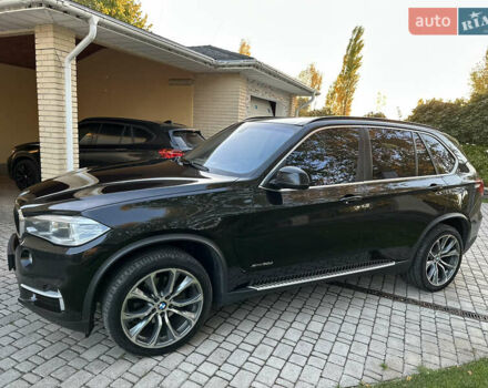 Чорний БМВ Х5, об'ємом двигуна 2.99 л та пробігом 203 тис. км за 28000 $, фото 1 на Automoto.ua