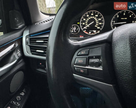 Черный БМВ Х5, объемом двигателя 2.99 л и пробегом 499 тыс. км за 22800 $, фото 42 на Automoto.ua