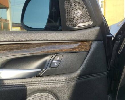 Черный БМВ Х5, объемом двигателя 2.98 л и пробегом 206 тыс. км за 22000 $, фото 5 на Automoto.ua