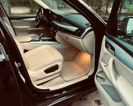 Чорний БМВ Х5, об'ємом двигуна 3 л та пробігом 157 тис. км за 18500 $, фото 5 на Automoto.ua