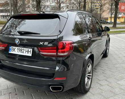 Чорний БМВ Х5, об'ємом двигуна 3 л та пробігом 144 тис. км за 32000 $, фото 24 на Automoto.ua