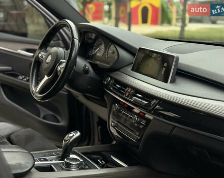 Чорний БМВ Х5, об'ємом двигуна 2.99 л та пробігом 218 тис. км за 31499 $, фото 16 на Automoto.ua