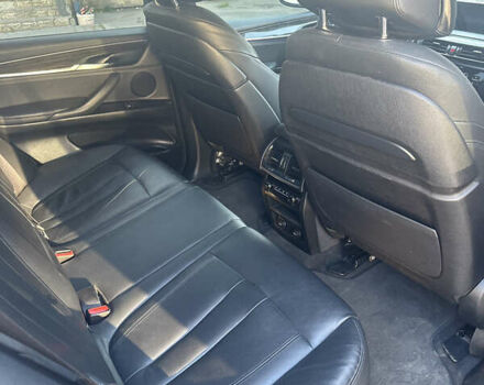 Чорний БМВ Х5, об'ємом двигуна 3 л та пробігом 320 тис. км за 25950 $, фото 49 на Automoto.ua
