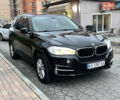 Черный БМВ Х5, объемом двигателя 2 л и пробегом 172 тыс. км за 23900 $, фото 2 на Automoto.ua