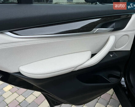 Чорний БМВ Х5, об'ємом двигуна 2 л та пробігом 172 тис. км за 22900 $, фото 19 на Automoto.ua