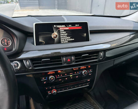 Чорний БМВ Х5, об'ємом двигуна 2 л та пробігом 36 тис. км за 35000 $, фото 44 на Automoto.ua
