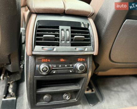 Чорний БМВ Х5, об'ємом двигуна 2.99 л та пробігом 229 тис. км за 27500 $, фото 28 на Automoto.ua