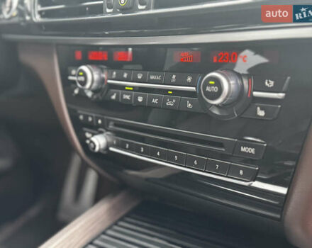 Чорний БМВ Х5, об'ємом двигуна 3 л та пробігом 177 тис. км за 33900 $, фото 37 на Automoto.ua