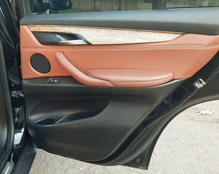 Черный БМВ Х5, объемом двигателя 2 л и пробегом 154 тыс. км за 25500 $, фото 12 на Automoto.ua