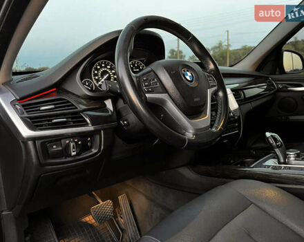 Чорний БМВ Х5, об'ємом двигуна 2.98 л та пробігом 220 тис. км за 22500 $, фото 9 на Automoto.ua