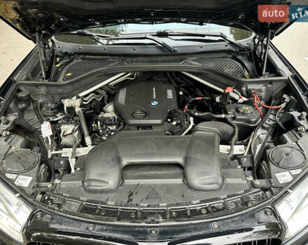 БМВ Х5 2015 в Виннице на Automoto.ua Черный БМВ Х5, объемом двигателя 2 л и пробегом 129 тыс. км за 27800 $, фото 26 на Automoto.ua