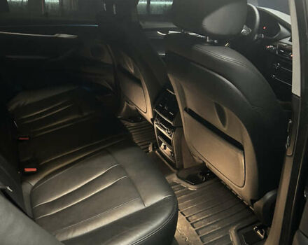 Черный БМВ Х5, объемом двигателя 2.99 л и пробегом 269 тыс. км за 28000 $, фото 12 на Automoto.ua