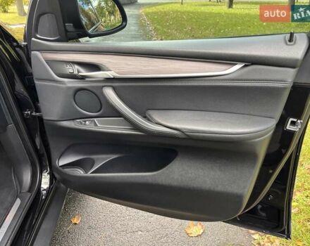 Чорний БМВ Х5, об'ємом двигуна 2 л та пробігом 202 тис. км за 23800 $, фото 23 на Automoto.ua