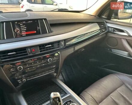 Черный БМВ Х5, объемом двигателя 2 л и пробегом 259 тыс. км за 25800 $, фото 28 на Automoto.ua