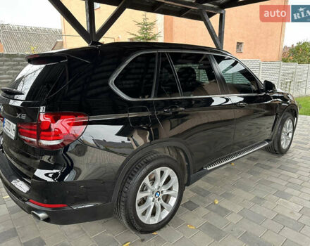 Черный БМВ Х5, объемом двигателя 2.98 л и пробегом 200 тыс. км за 25000 $, фото 3 на Automoto.ua