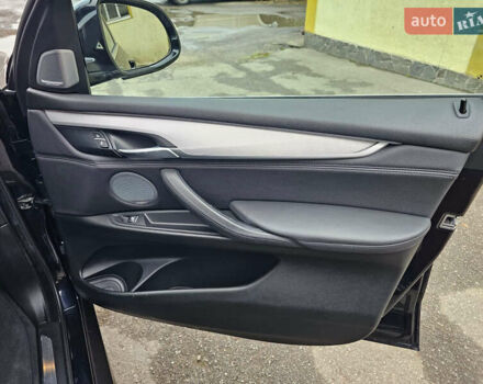 Черный БМВ Х5, объемом двигателя 2.99 л и пробегом 156 тыс. км за 35000 $, фото 13 на Automoto.ua