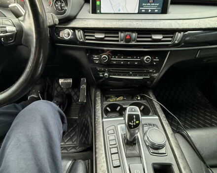 Чорний БМВ Х5, об'ємом двигуна 3 л та пробігом 140 тис. км за 27500 $, фото 5 на Automoto.ua