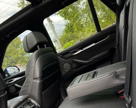 Черный БМВ Х5, объемом двигателя 3 л и пробегом 225 тыс. км за 38888 $, фото 20 на Automoto.ua