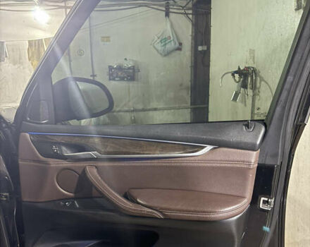 Черный БМВ Х5, объемом двигателя 2 л и пробегом 212 тыс. км за 19900 $, фото 66 на Automoto.ua