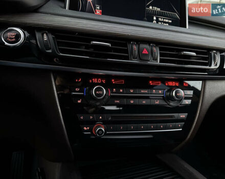 Чорний БМВ Х5, об'ємом двигуна 2 л та пробігом 164 тис. км за 27500 $, фото 35 на Automoto.ua