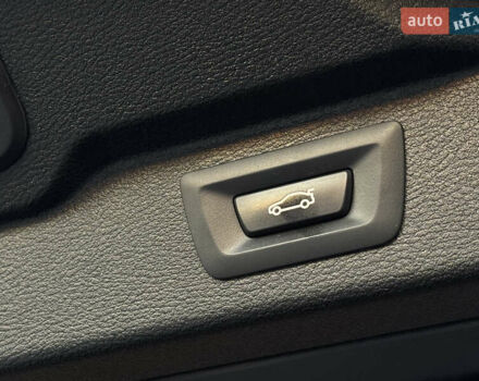 Чорний БМВ Х5, об'ємом двигуна 2 л та пробігом 164 тис. км за 27500 $, фото 11 на Automoto.ua