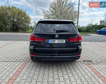 Чорний БМВ Х5, об'ємом двигуна 2 л та пробігом 205 тис. км за 22746 $, фото 4 на Automoto.ua