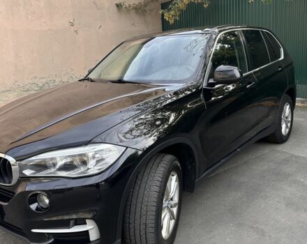 Чорний БМВ Х5, об'ємом двигуна 2 л та пробігом 246 тис. км за 22000 $, фото 1 на Automoto.ua